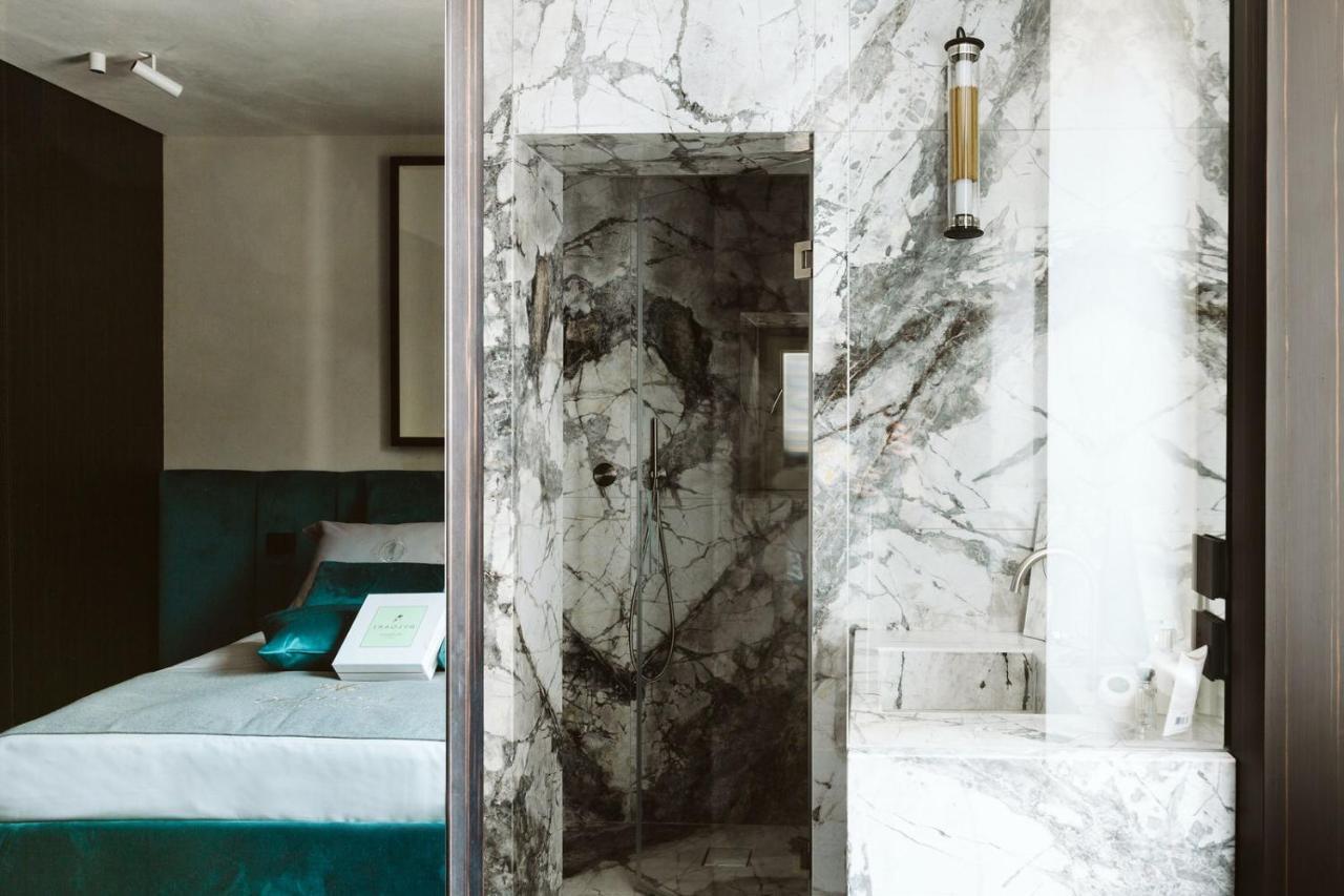 The Harbour - Luxury Living Bed & Breakfast Trani Bagian luar foto