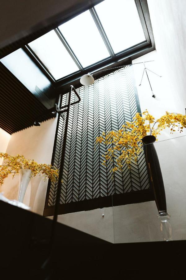 The Harbour - Luxury Living Bed & Breakfast Trani Bagian luar foto