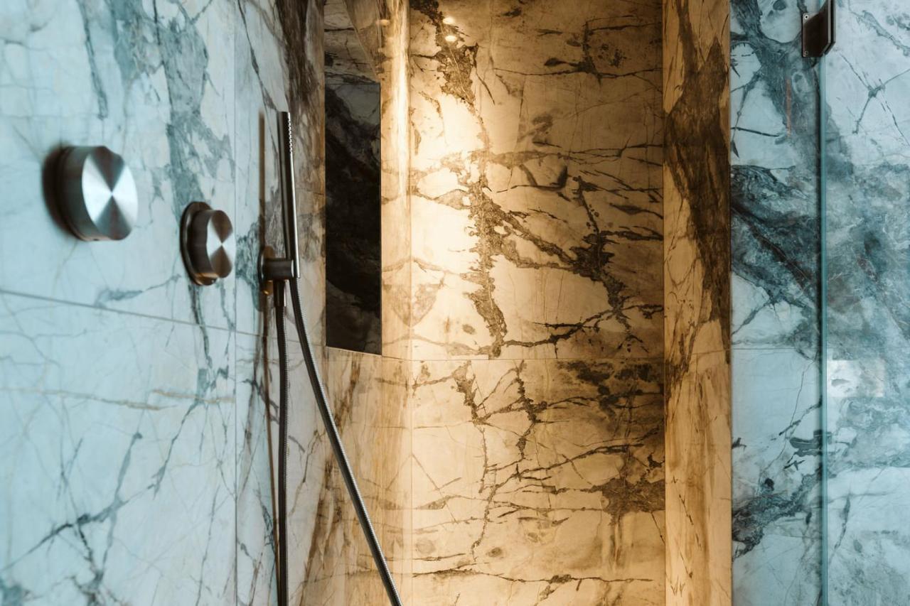 The Harbour - Luxury Living Bed & Breakfast Trani Bagian luar foto